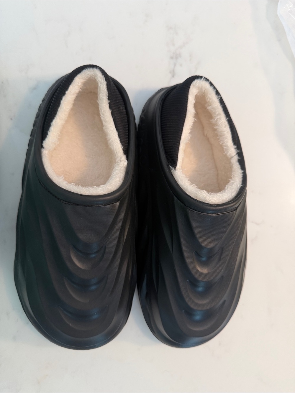Terra black Slip-On Fleece-Lined recovery slipper - Picture 1 of 3